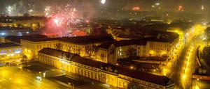 Alle Jahre wieder lässt Feuerwerk Potsdam in der Silvesternacht leuchten.