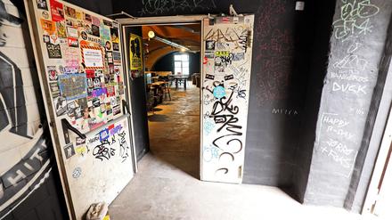 Der Eingang zum "Archiv". Das alternative Kulturzentrum wird derzeit grundlegend saniert.
