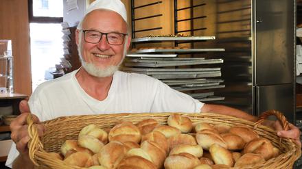 Auch die Bäckerei Braune in der Potsdamer Innenstadt bietet am 24. und am 31. Dezember ihre Brötchen an. Vielleicht ist auch Bäckermeister Werner Gniosdorz vor Ort.