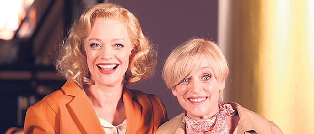 Singen Musical. Heike Makatsch und Katharina Thalbach (v.l.) in „Ich war noch niemals in New York“.