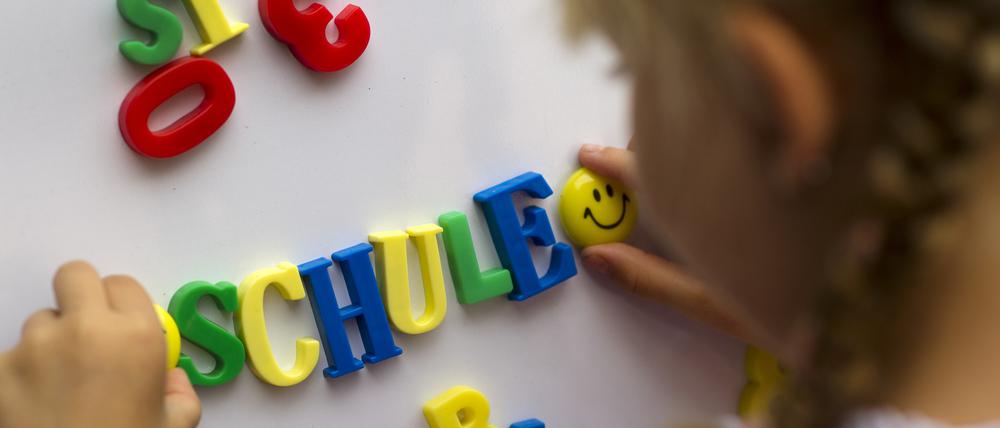 In Brandenburg sollen künftig keine Fünfjährigen mehr eingeschult werden. 