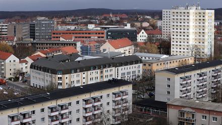 In Potsdam drängen Anleger auf den Markt, die in Berlin nicht mehr fündig werden.