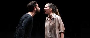 In "Let Us Stay" erforschen Anita Twarowska und Murillo Basso den Zerfall einer liebe.