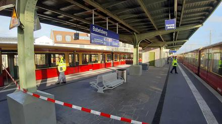 Nach dem Unglück wurde der Bahnhof teilweise abgesperrt.