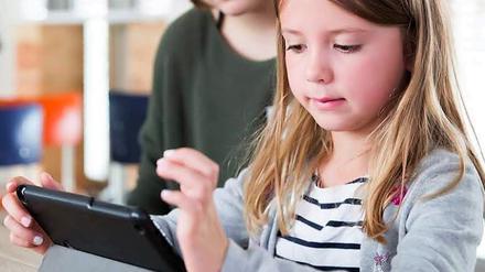 Am heutigen Girls Day können sich heute Mädchen ab der 5. Klasse beim Online-Girls Day von moinworld dem Thema Coronoa spielerisch nähern. 