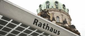 Zahlreiche Bereiche im Rathaus sind lahmgelegt. 