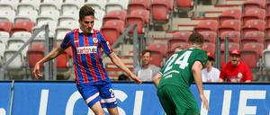 Nulldrei-Neuzugang Alexander Siebeck spielte unter anderem schon für Energie Cottbus. 