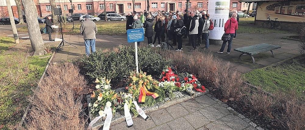 Am Willi-Frohwein-Platz in Babelsberg wurde der Opfer des Holocaust gedacht.