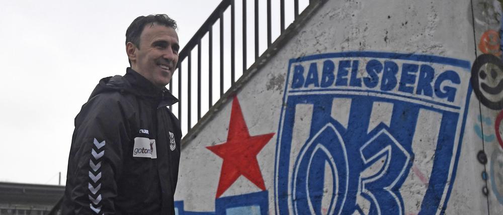 Der neue Trainer Predrag Uzelac steht beim SV Babelsberg 03 vor einer schweren Mission.
