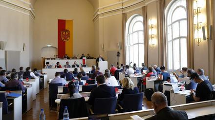 Der Antrag der AfD, wonach Potsdam sich von der Seebrücken-Initiative lossagen sollte, wurde in der Stadtverordnetenversammlung abgelehnt.
