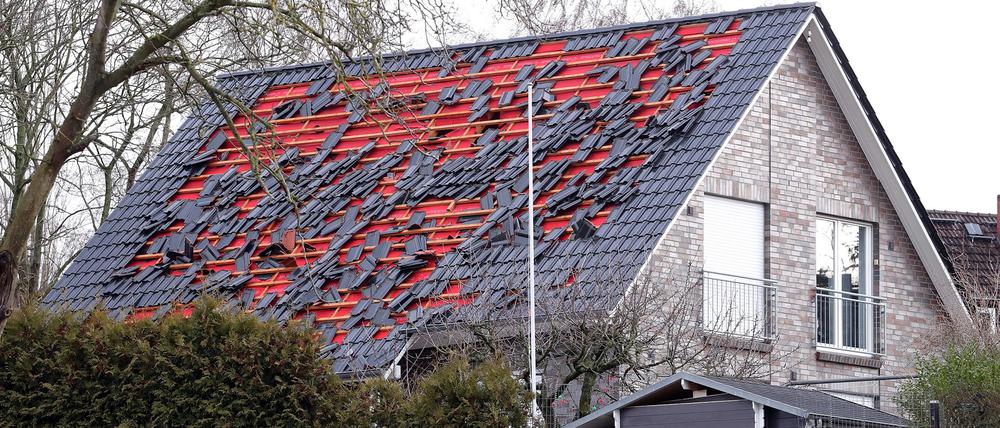 Das Haus in Stahnsdorf ist wie das Nachbarhaus nach der Explosion noch unbewohnbar.