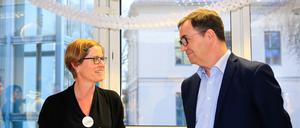 Diagnostik und Aufklärung. Mona Dreesmann, Leiterin der Neuro- und Sozialpädiatrie, und Thomas Erler, Ärztlicher Direktor des Klinikums Westbrandenburg, eröffneten das Epilepsiezentrum am 19. Februar 2020.