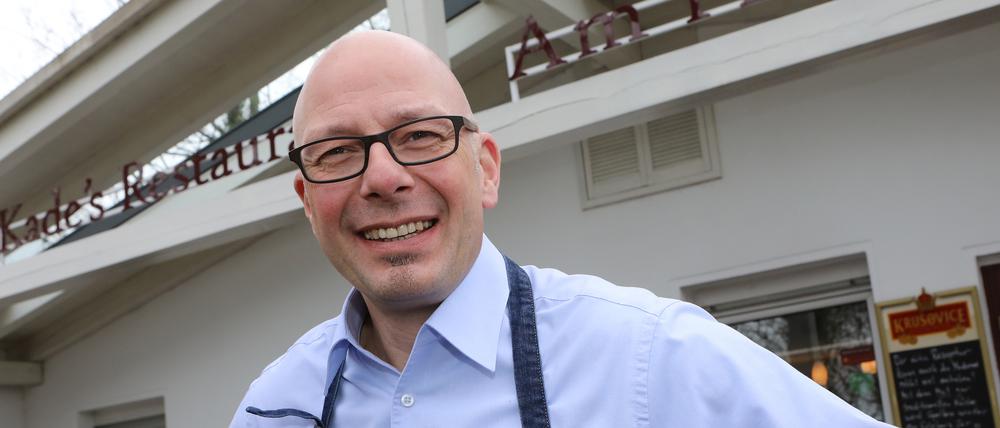 Mario Kade vo seinem Restaurant "Am Pfingstberg".