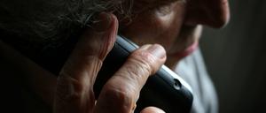 Betrüger suchen im Telefonbuch gezielt nach älter klingenden Vornamen.
