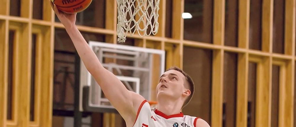 Tim Decker und die Red Hawks Potsdam waren bislang in der Oberliga das dominante Team. Nun geht es um den Aufstieg.