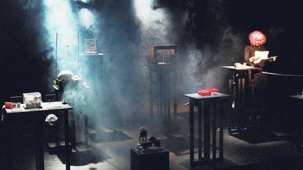 Die Berliner Schaubude präsentiert im Rahmen des Festivals ihr Stück „¡ ver-rückt !“ in Potsdam. 
