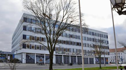 Das Kunst-und Kulturzentrum "Rechenzentrum" an der Dortustraße in Potsdam.