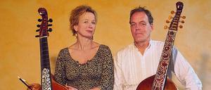 Geigen- und Gambenbauer Tilman Muthesius und Christiane Gerhardt legen den Fokus im Havelschlösschen auf historische Instrumente und Spieltechniken.