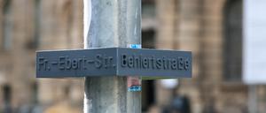 So könnte in Potsdam das Straßenschild für Sehbehinderte aussehen.