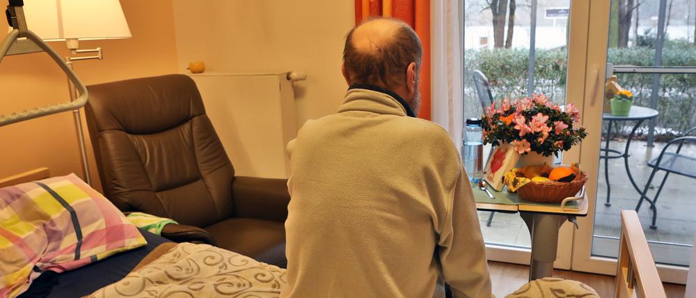 Wolfgang Bräsicke lebt seit Oktober im Hospiz auf Hermannswerder und fühlt sich gut aufgehoben. Im Durchschnitt bleiben die Gäste – wie es im Hospiz heißt – nicht so lange. Man versuche alles, damit sie nicht leiden müssen.