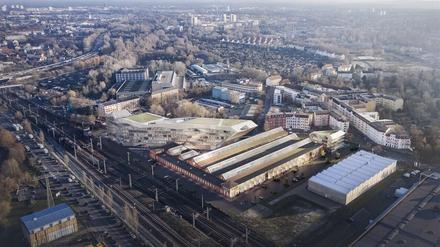 Diese neue Ansicht des geplanten Digitalzentrums zeigt, was neben den denkmalgeschützten RAW-Hallen geplant ist.