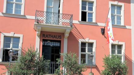 Im Beelitzer Rathaus wurde am Montag die Absage des Marktes beschlossen.
