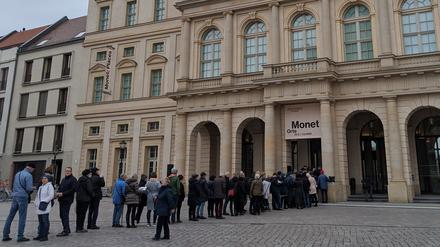 Im Museum Barberini am Alten Markt verzeichnet man derzeit noch keinen Rückgang der Besucherzahlen. Der Andrang, wie hier am 22. Februar, sei immer noch groß, hieß es.