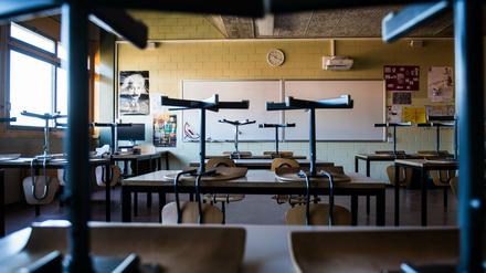 Brandenburger Lehrerverband sieht mögliche Schulschließungen kritisch.