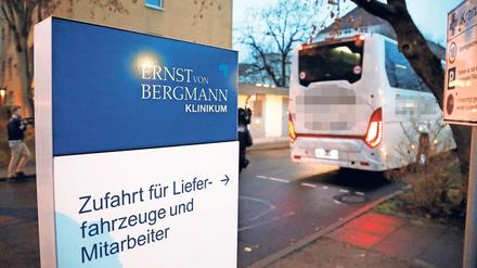 Im Klinikum „Ernst von Bergmann“ wurden die Rückkehrer aus Südtirol auf das Coronavirus getestet.