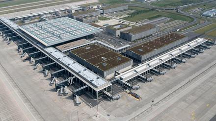 Blick über den Hauptstadtflughafen in Schönefeld.