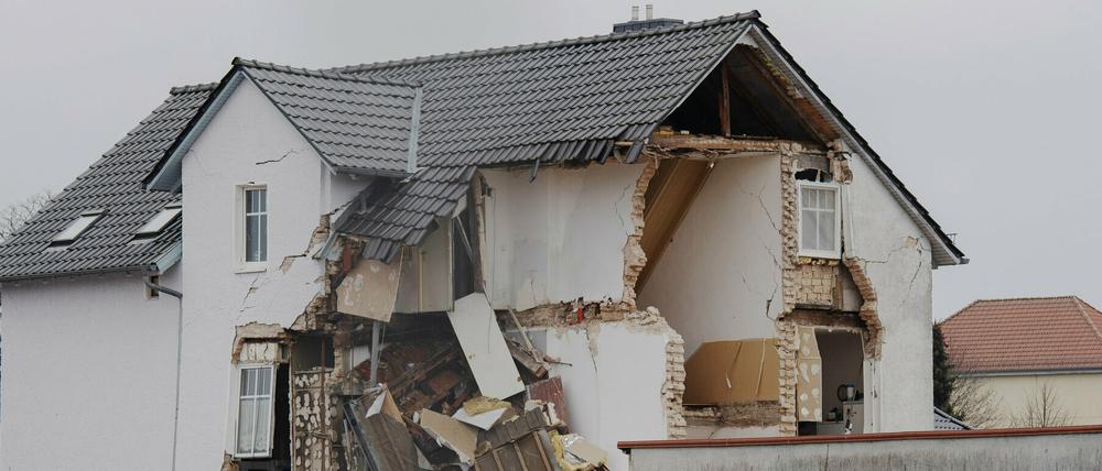 Bei dem Unglück kamen zwei Menschen ums Leben.