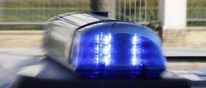 Unter Drogeneinfluss griff ein Mann Rettungskräfte an.