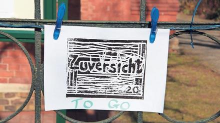 Am Weberplatz gibt es Bibelsprüche und Gebete zum Mitnehmen.