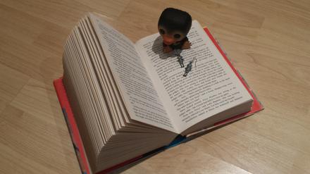Lesen eröffnet neue Welten und lässt Zeit schnell vergehen.
