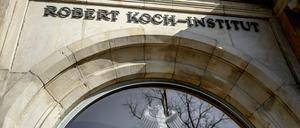 Der Eingang des Robert Koch-Instituts in Berlin.