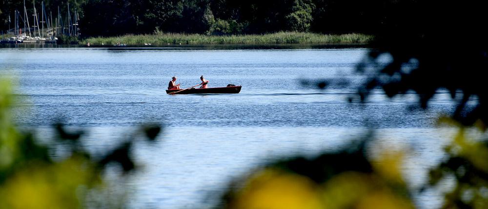 Ausflüge mit dem Boot und mit dem Rad sind grundsätzlich nicht verboten. Aber die Abstandsregeln müssen eingehalten werden.