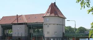 Die Schleuse gehört zu den markantesten Bauwerken Kleinmachnows.