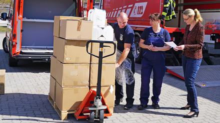 500 000 Masken sind am Samstag nach Brandenburg geliefert worden. 