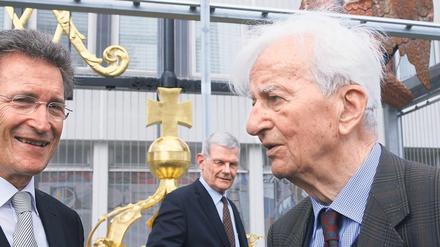 Alt-Bundespräsident Richard von Weizsäcker engagierte sich schon vor dem Mauerfall vor allem für die Kirchen in Potsdam. 2014 besuchte er den Ort der Garnisonkirche in der Innenstadt. 