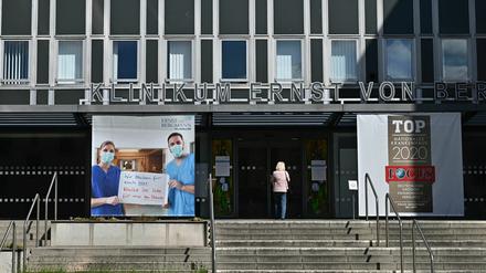 Innerhalb des Potsdamer Klinikums "Ernst von Bergmann" kam es zu einem Ausbruch des Coronavirus. 