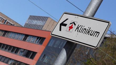 Im Klinikum soll wieder nach Tarif bezahlt werden