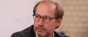 Klinik-Chef Steffen Grebner droht die Beurlaubung. 