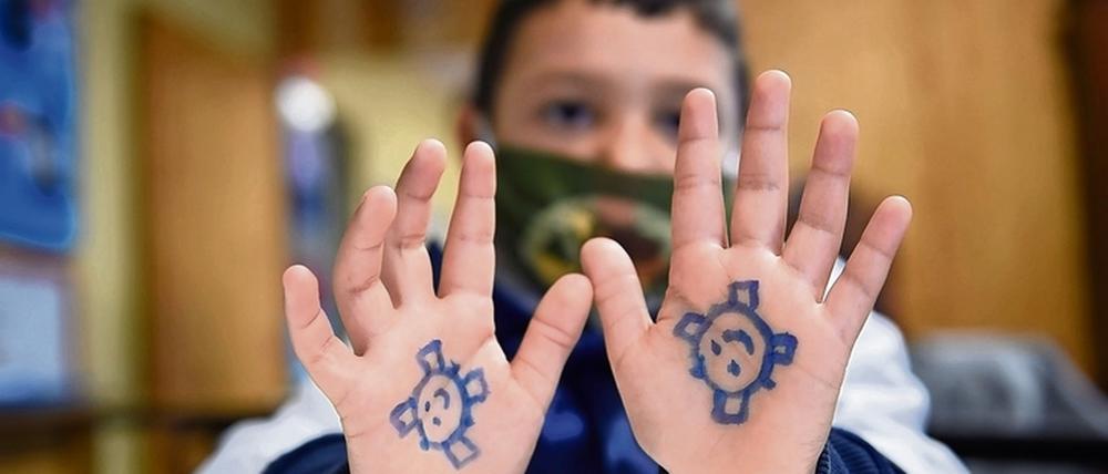 Öfter Händewaschen: Schulen müssen auf Hygiene achten.