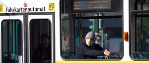 Maskenpflicht besteht ab Montag, dem 27. April, in Potsdams Nahverkehr und im Einzelhandel.