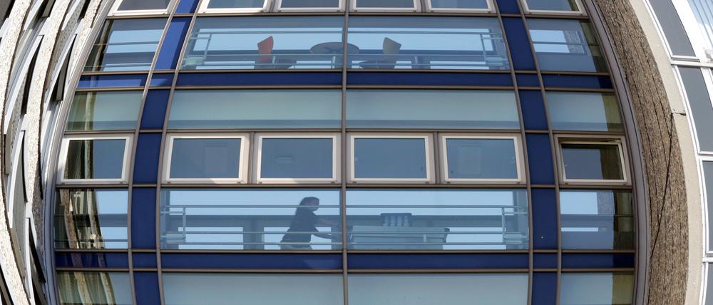 Im Bergmann-Klinikum starben bisher 43 Menschen in Zusammenhang mit einer Corona-Infektion.