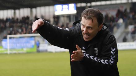 Engagiert. Predrag Uzelac beim Spiel gegen Chemie Leipzig im Februar. Foto: ManfredThomas