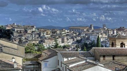 Blick vom Turm Cassero di Porta Sant Ãngelo am nördlichen Rand der alten Stadtmauer von Perugia.