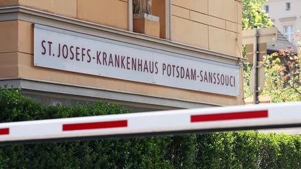 Im St. Josefs-Krankenhaus werden die Testergebnisse ausgewertet. 