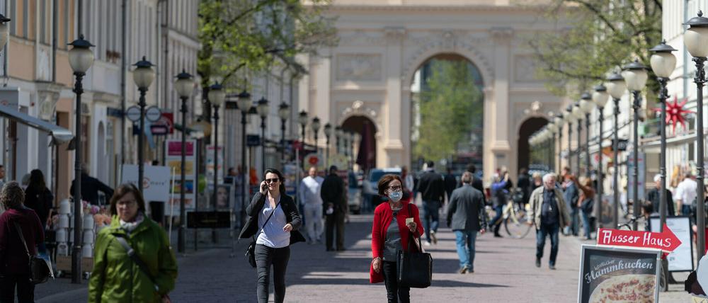 Die Zahl der Corona-Neuinfektionen in Potsdam steigt nur noch leicht.