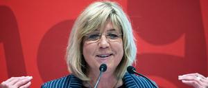 Kathrin Dannenberg fordert eine Absage der Prüfungen für die Klassen der Jahrgangsstufe 10.
